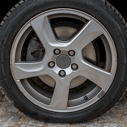 car-alloy-rims-a-car-with-cool-rims-at-sea-garden-in-varna-city car-alloy-rims-a-car-with-cool-rims-at-sea-garden-in-varna-city